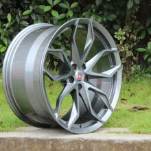 丹陽(yáng)市中裕輪轂廠(chǎng) 專(zhuān)業(yè)生產(chǎn)輪轂與交通燈具，品質(zhì)卓越